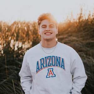 Meet your Posher, Marcos